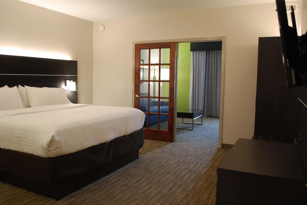 Holiday Inn Express Hotel & Suites Kingsport-Meadowview I-26 By Ihg Экстерьер фото