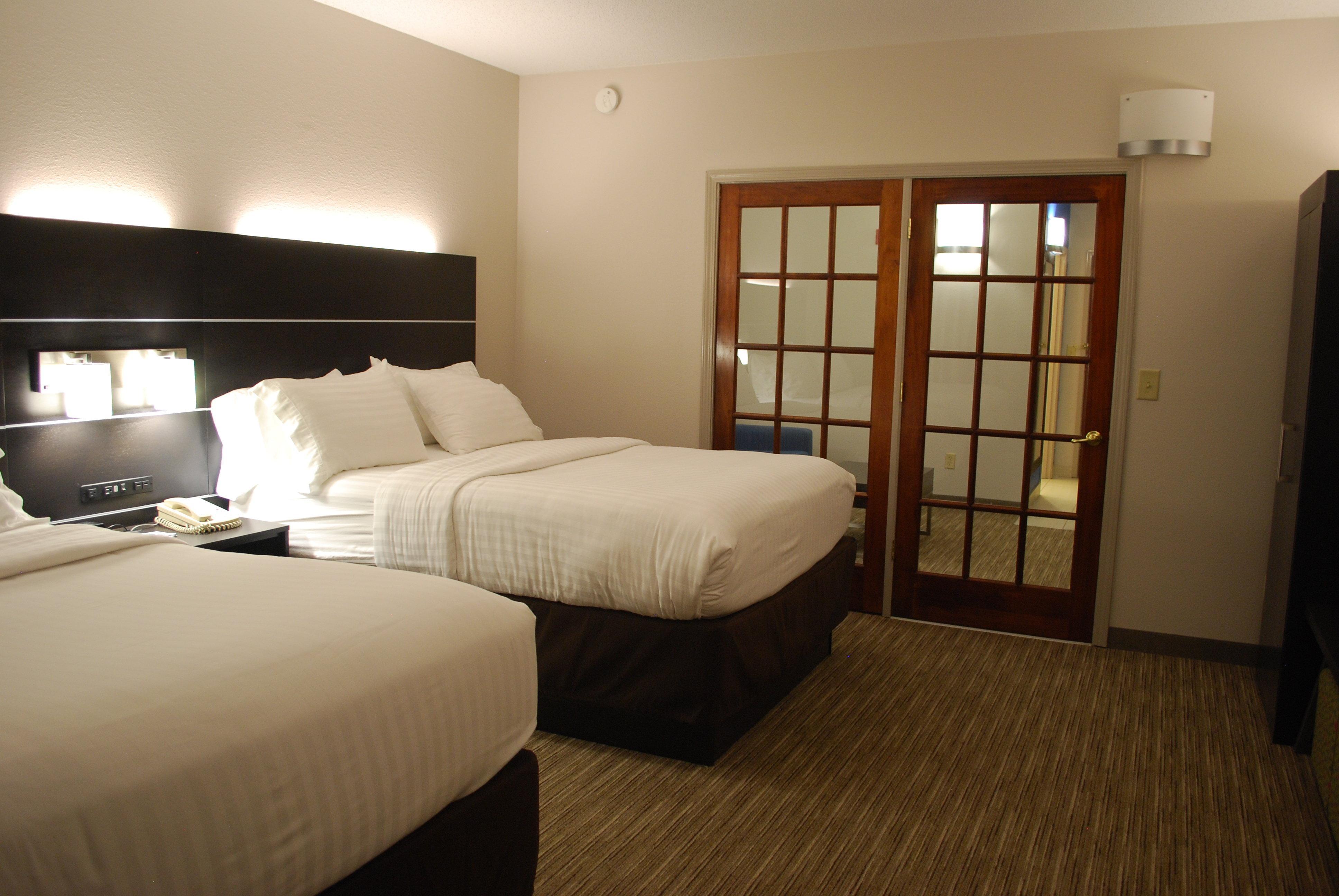 Holiday Inn Express Hotel & Suites Kingsport-Meadowview I-26 By Ihg Экстерьер фото